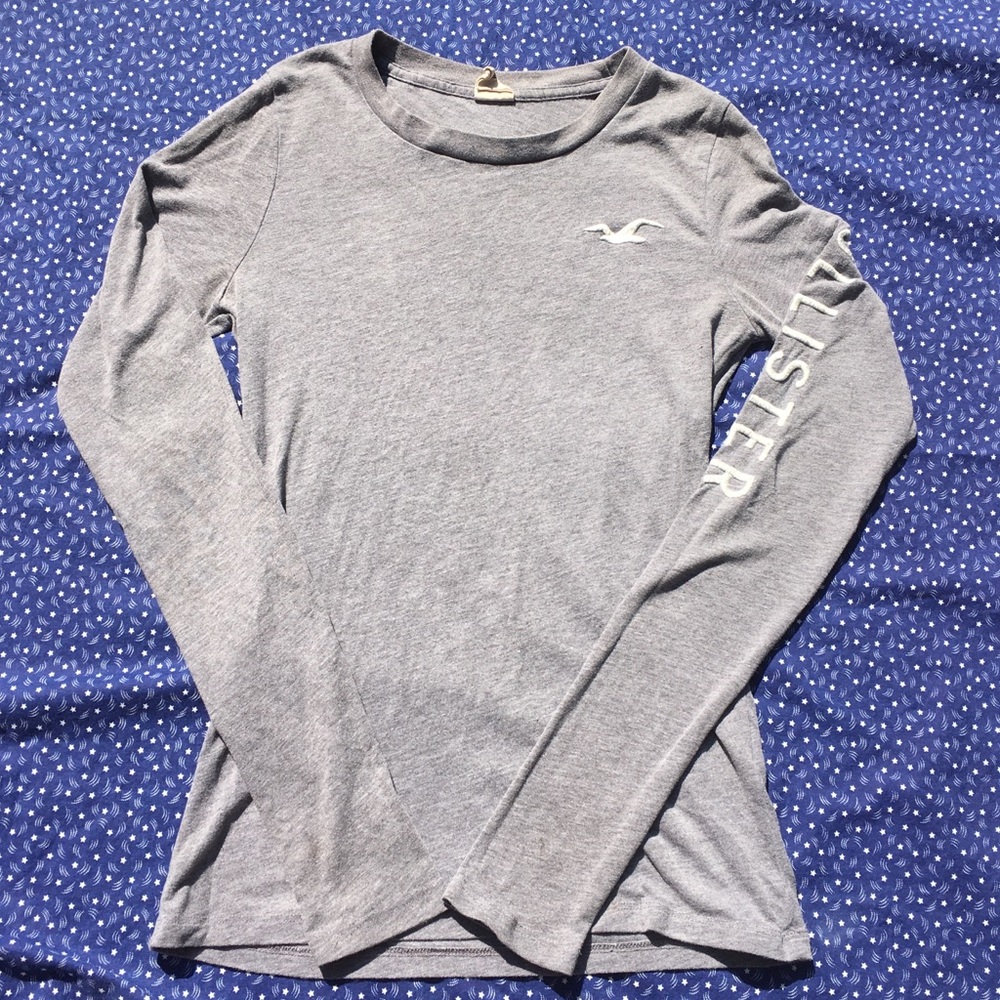 Hollister Women’s Long Sleeved Shirt - Woman’s M